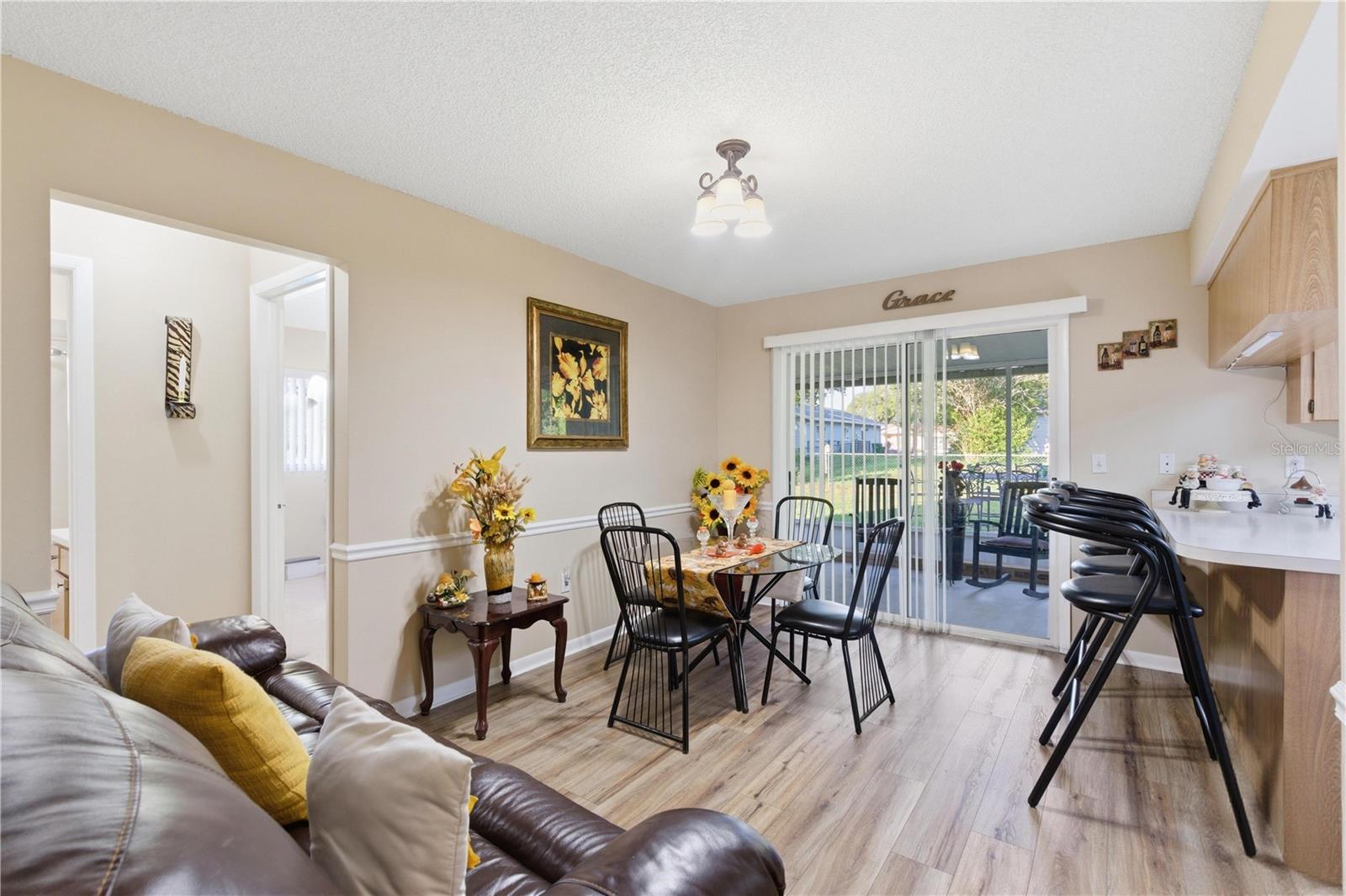 PALM CAY 02 - Residential