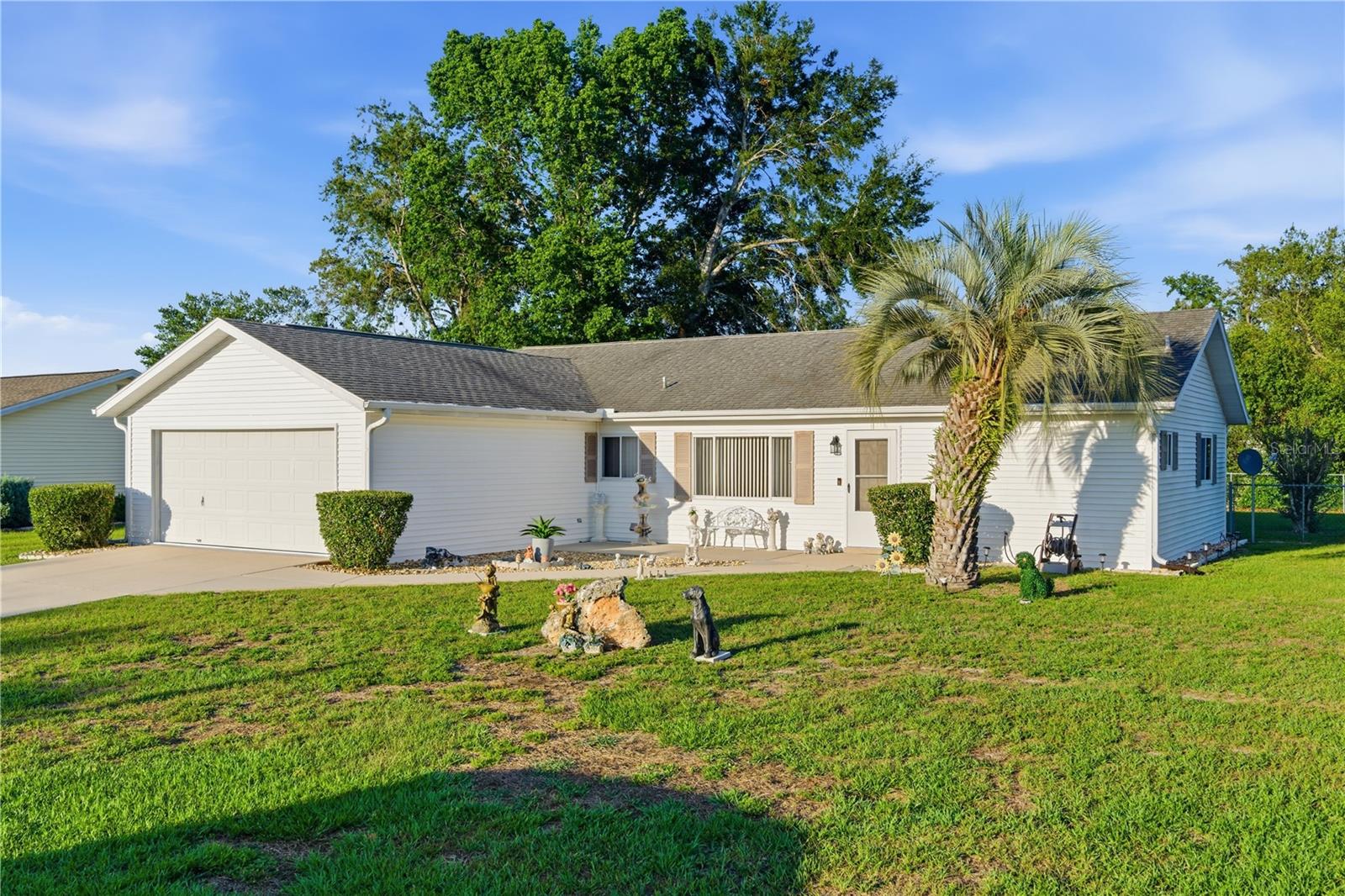PALM CAY 02 - Residential
