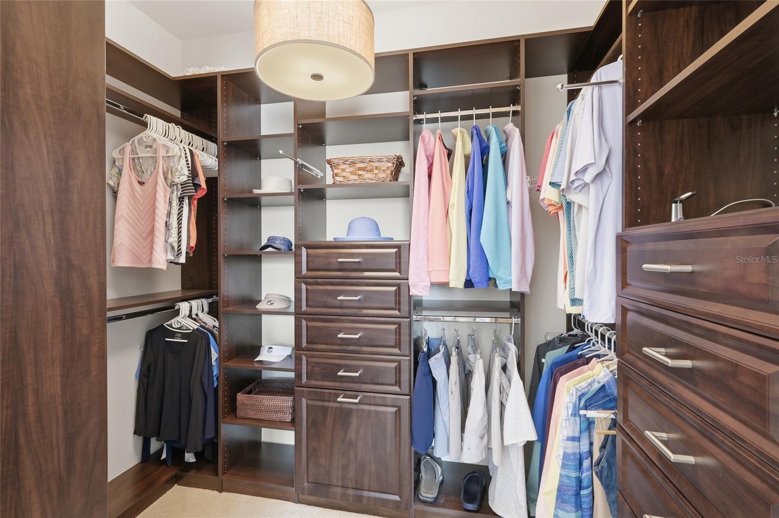 SAVANNAH PRESERVE AT UNIVERSITY PLACE - Residential