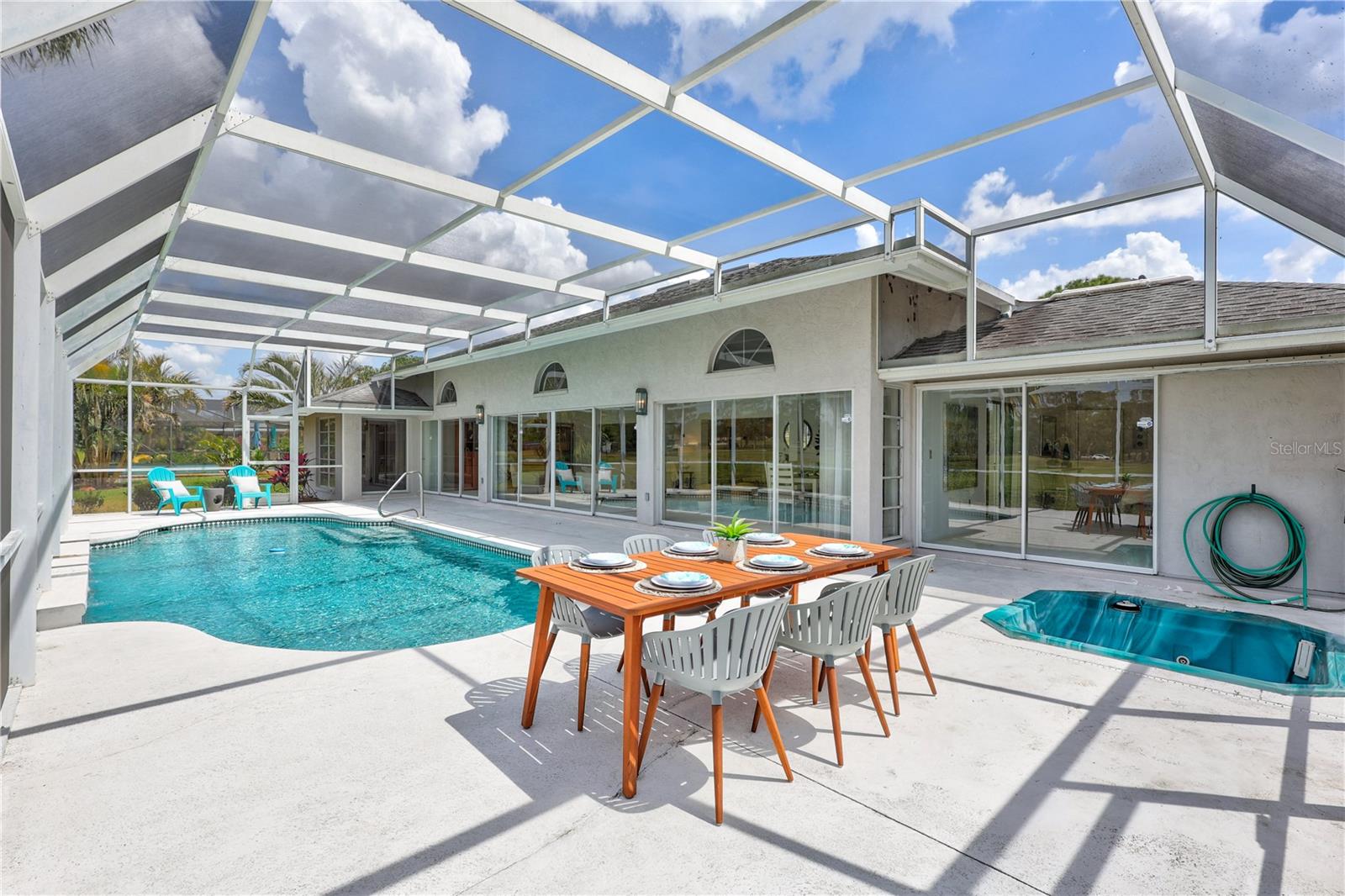 MEADOWS THE - Residential