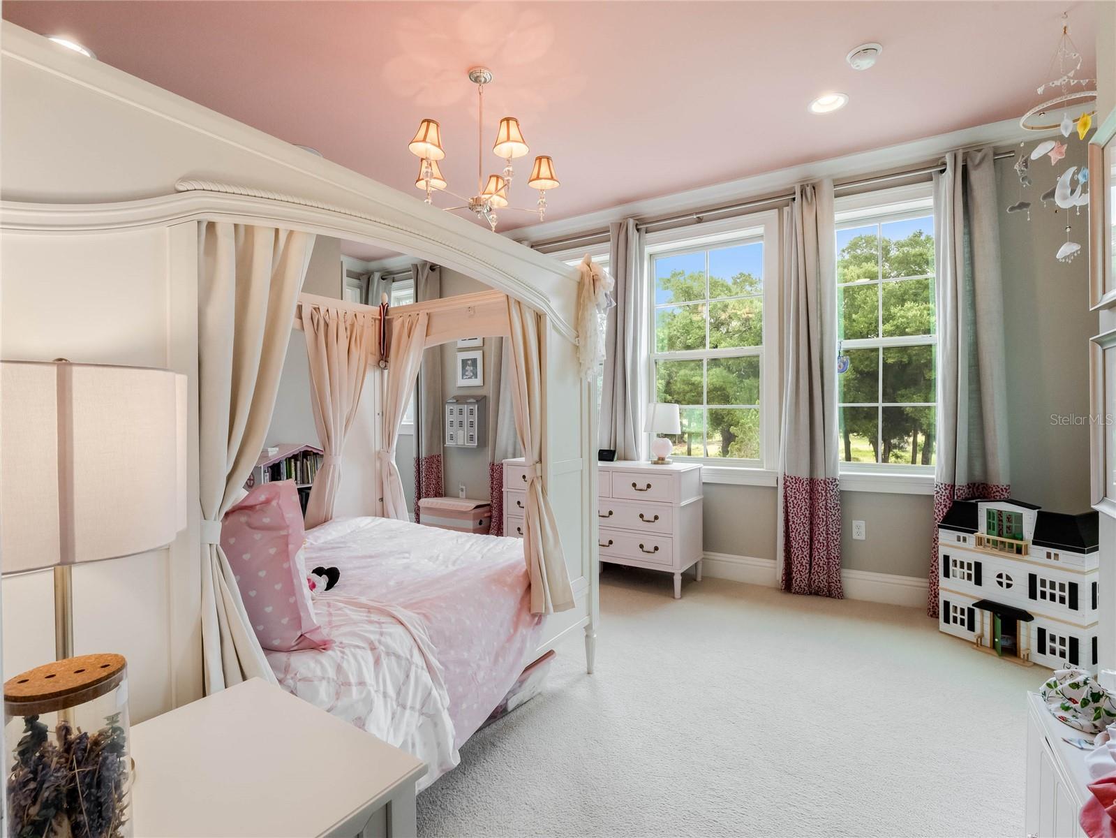 LAKE MARKHAM LANDINGS - Residential