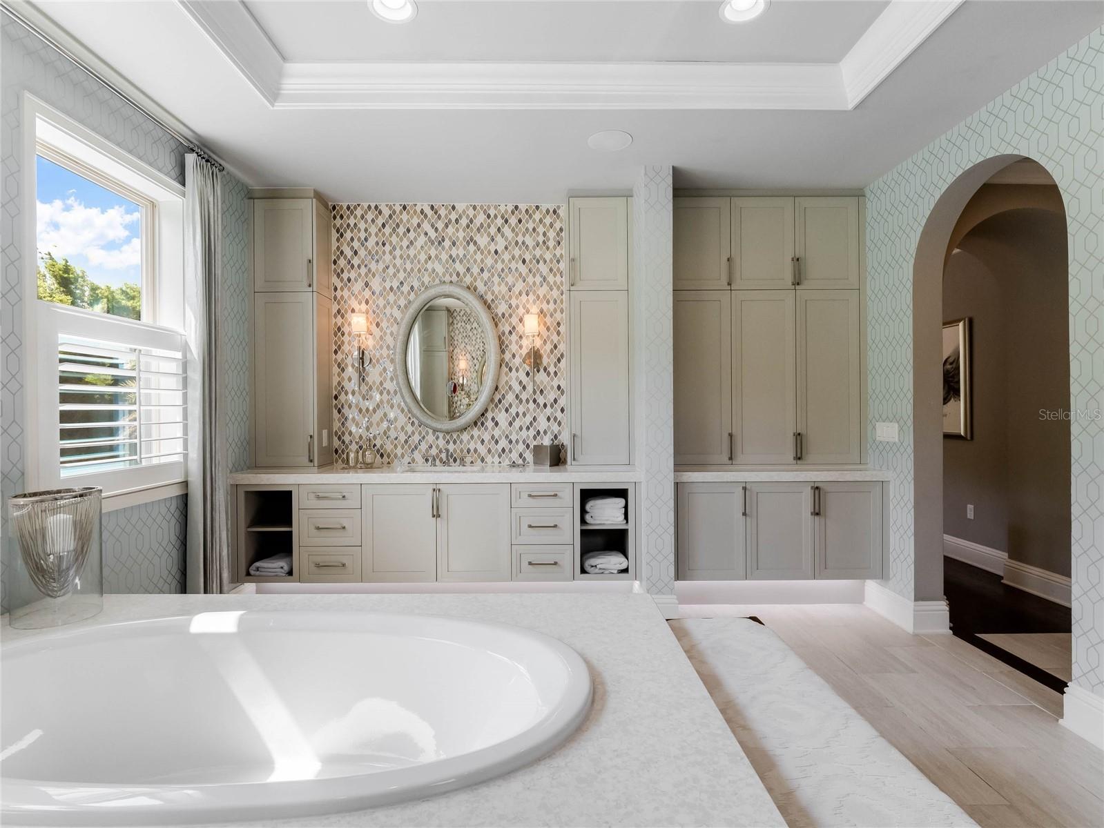 LAKE MARKHAM LANDINGS - Residential