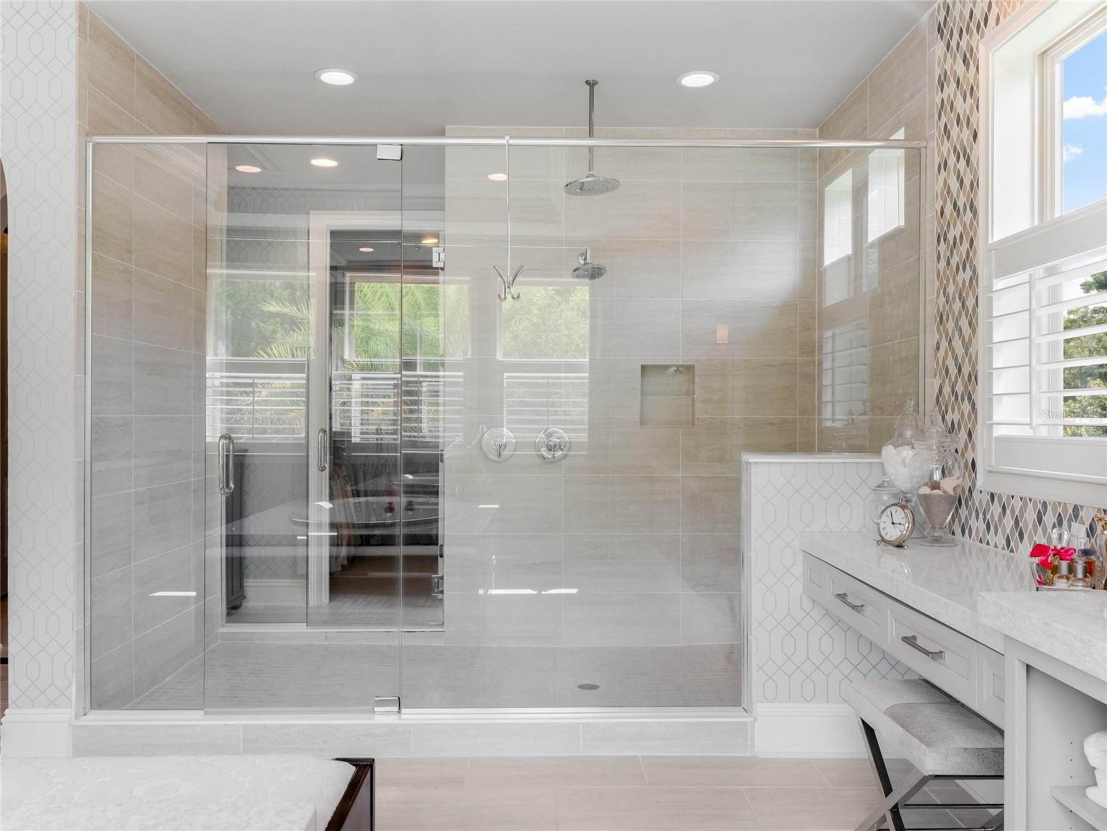 LAKE MARKHAM LANDINGS - Residential