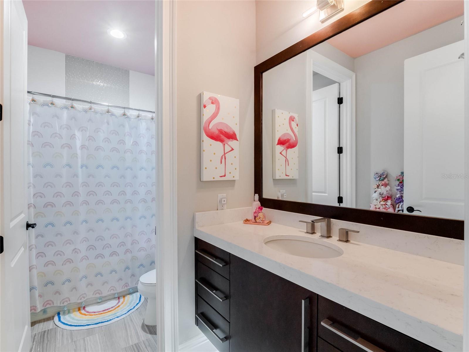 LAKE MARKHAM LANDINGS - Residential