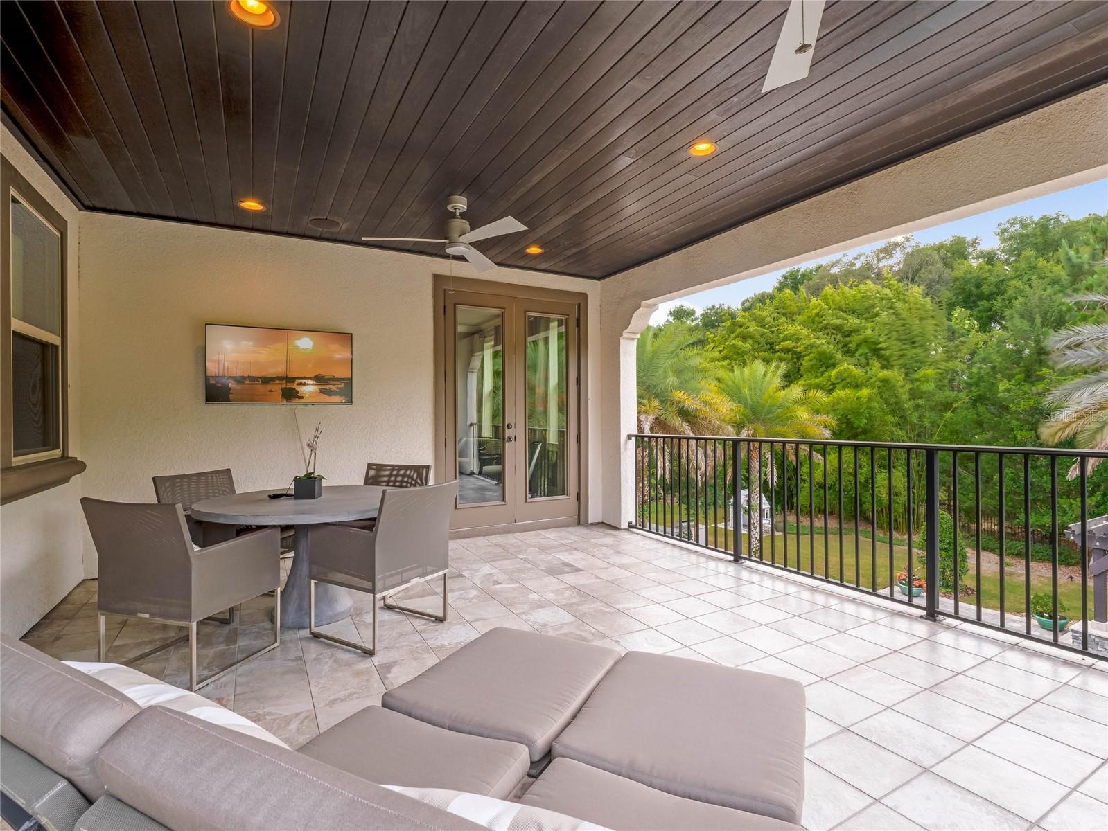 LAKE MARKHAM LANDINGS - Residential