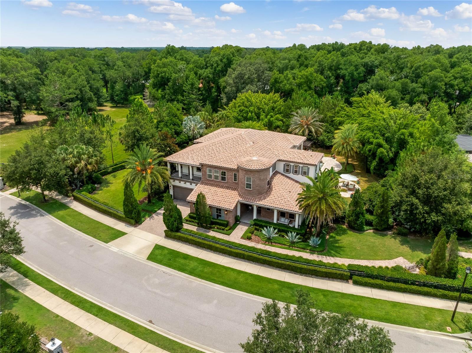 LAKE MARKHAM LANDINGS - Residential