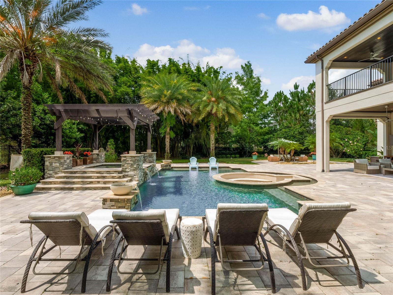 LAKE MARKHAM LANDINGS - Residential