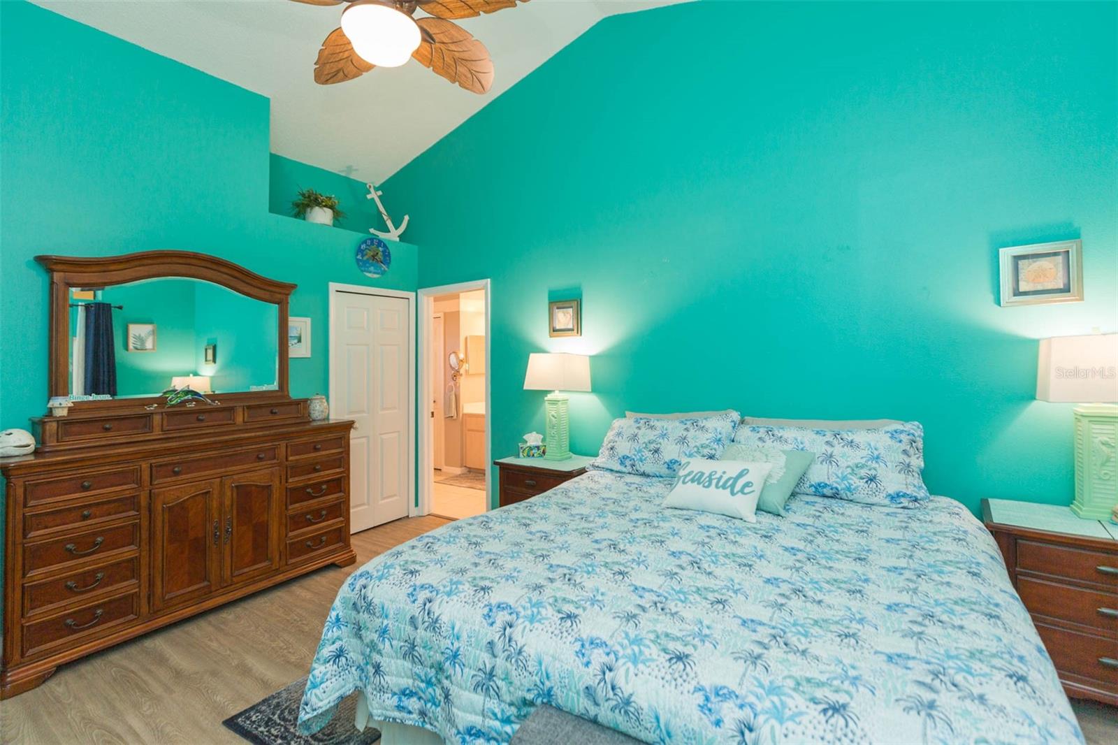 WELLINGTON AT SEVEN HILLS PH 2 - Residential