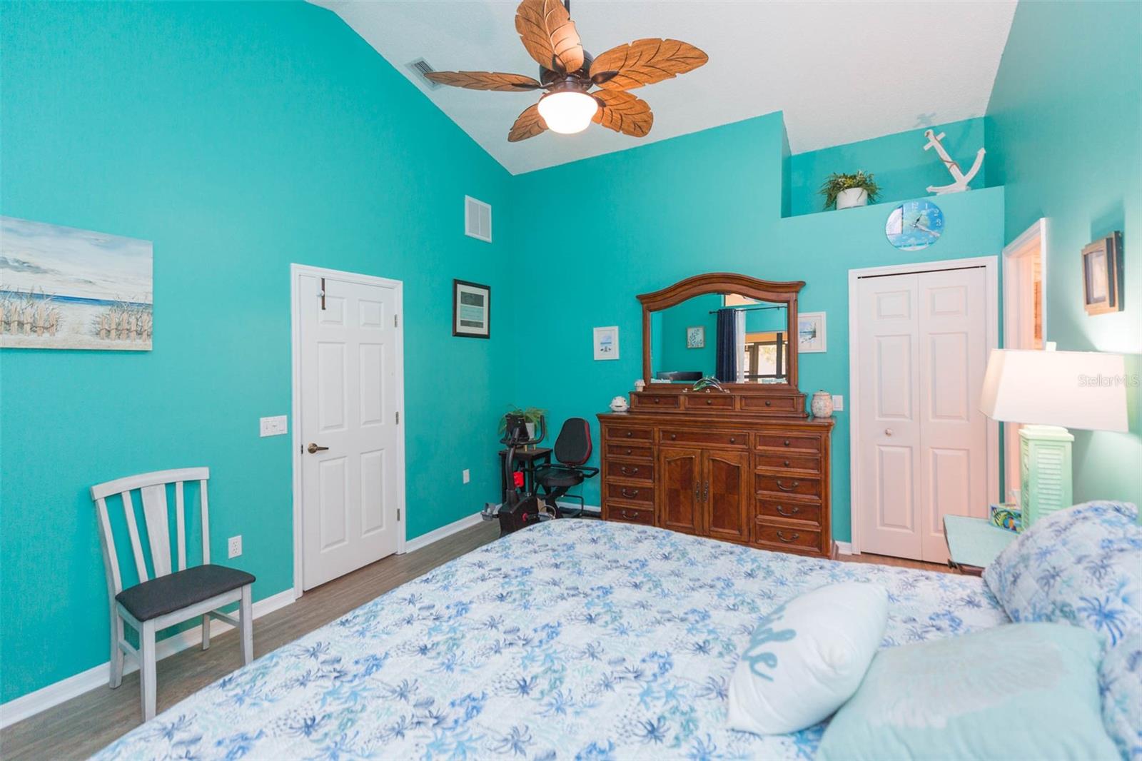 WELLINGTON AT SEVEN HILLS PH 2 - Residential