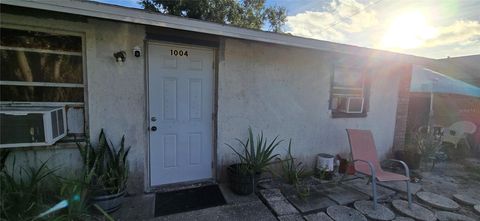 Photo of 1004 58th Avenue Drive E, Bradenton, FL 34203 (MLS # A4671878)