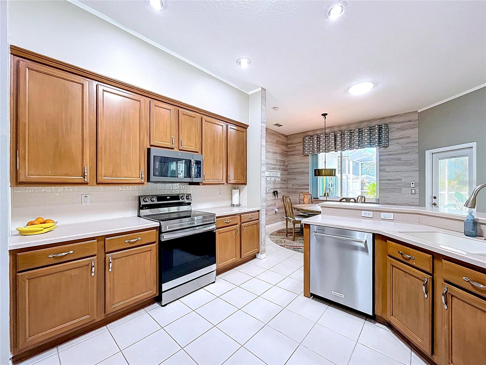 RESERVE AT GOLDEN ACRES PH 03 - Residential