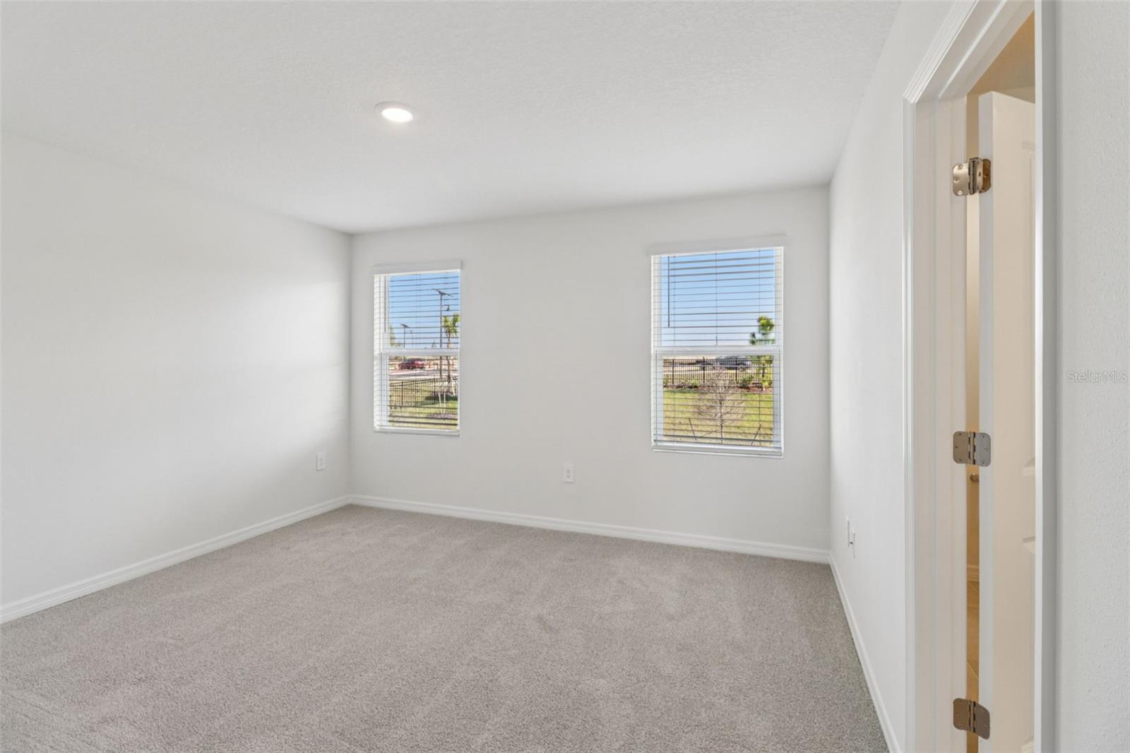 THE RESERVE AT HAMMOCK OAKS - Residential