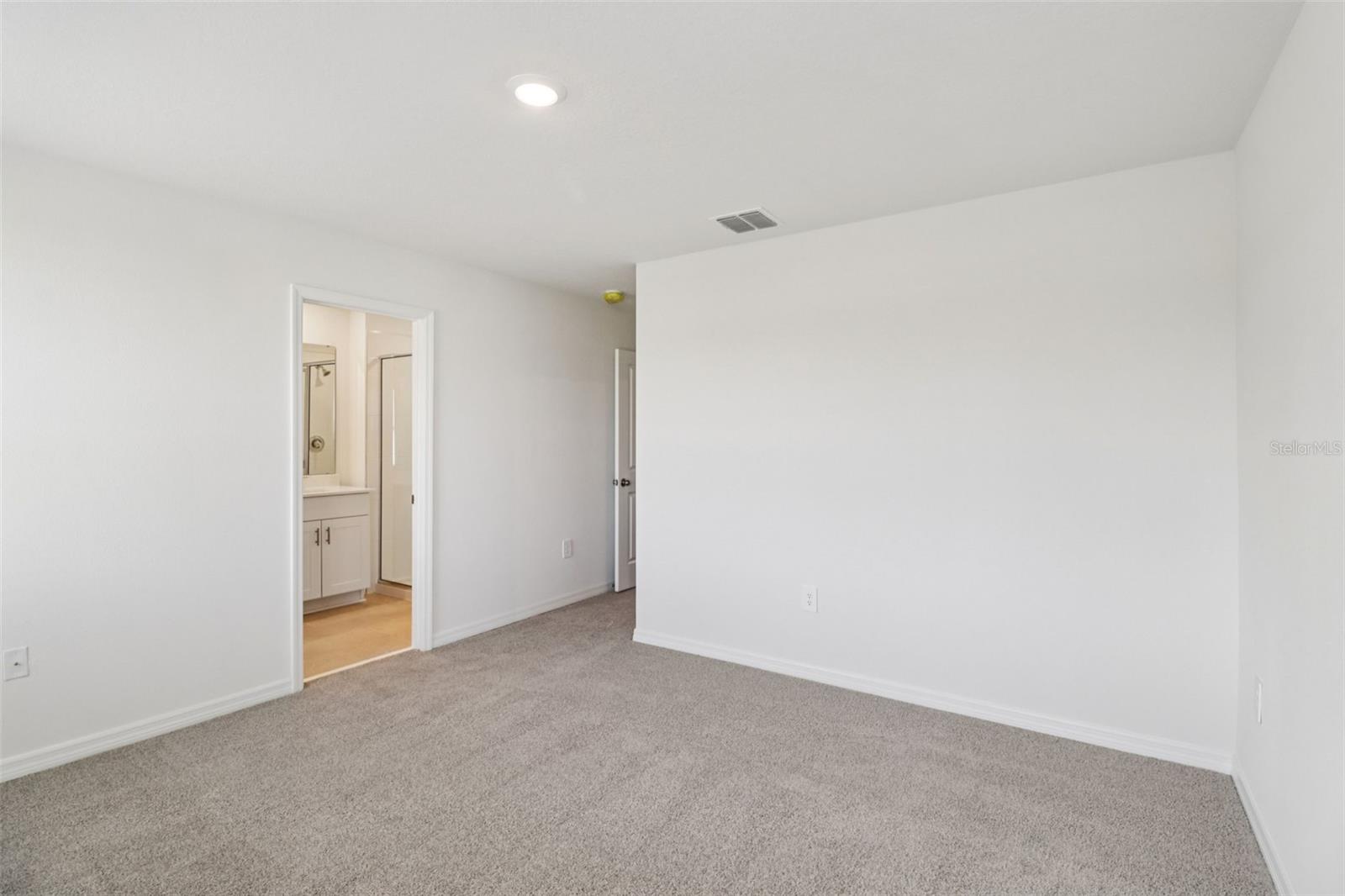 THE RESERVE AT HAMMOCK OAKS - Residential