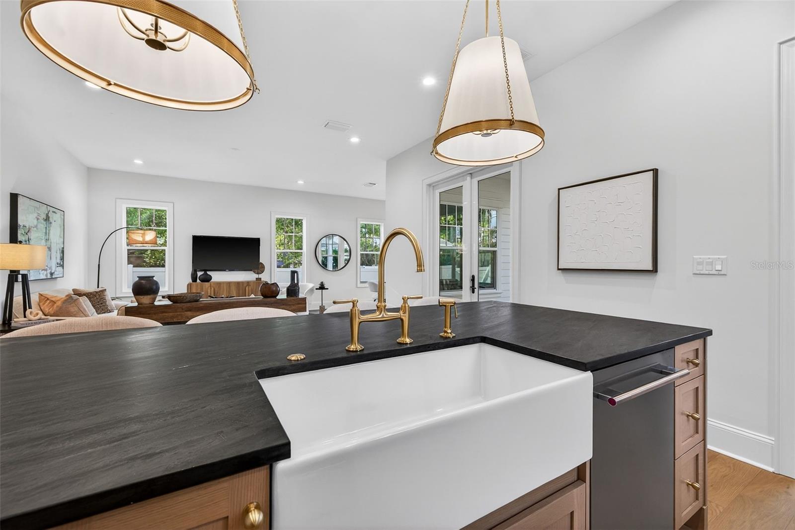 OLD KENTUCKY - Residential