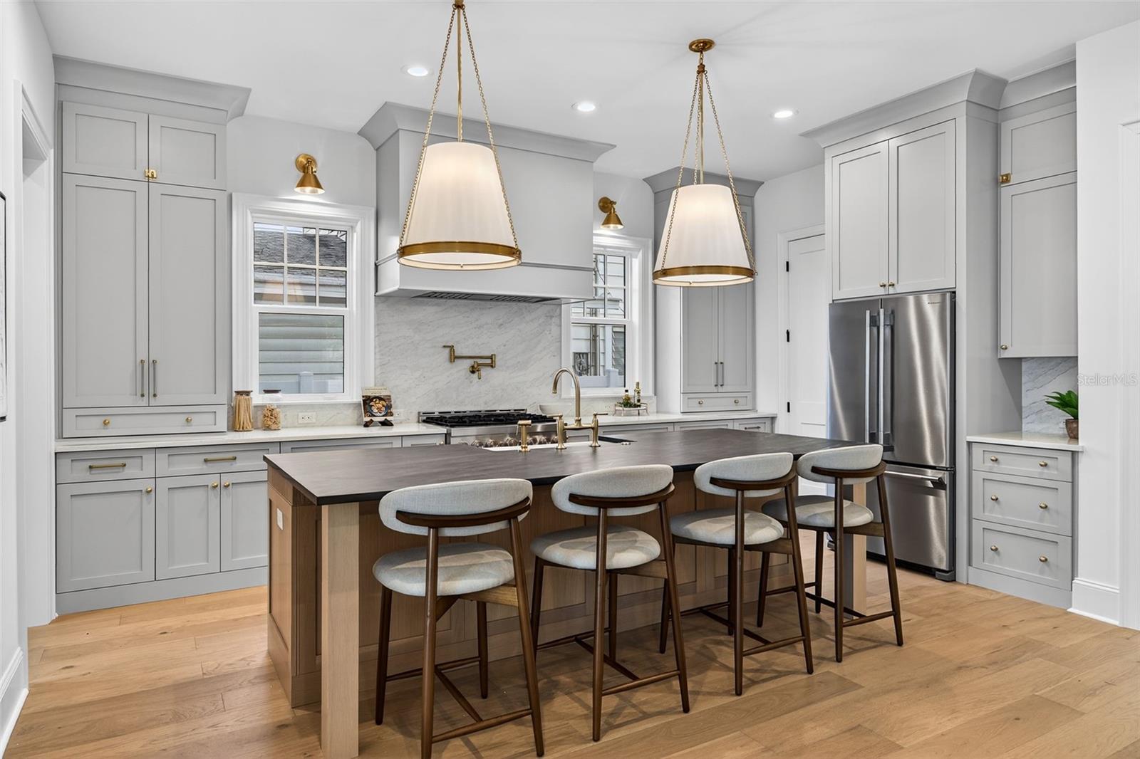 OLD KENTUCKY - Residential