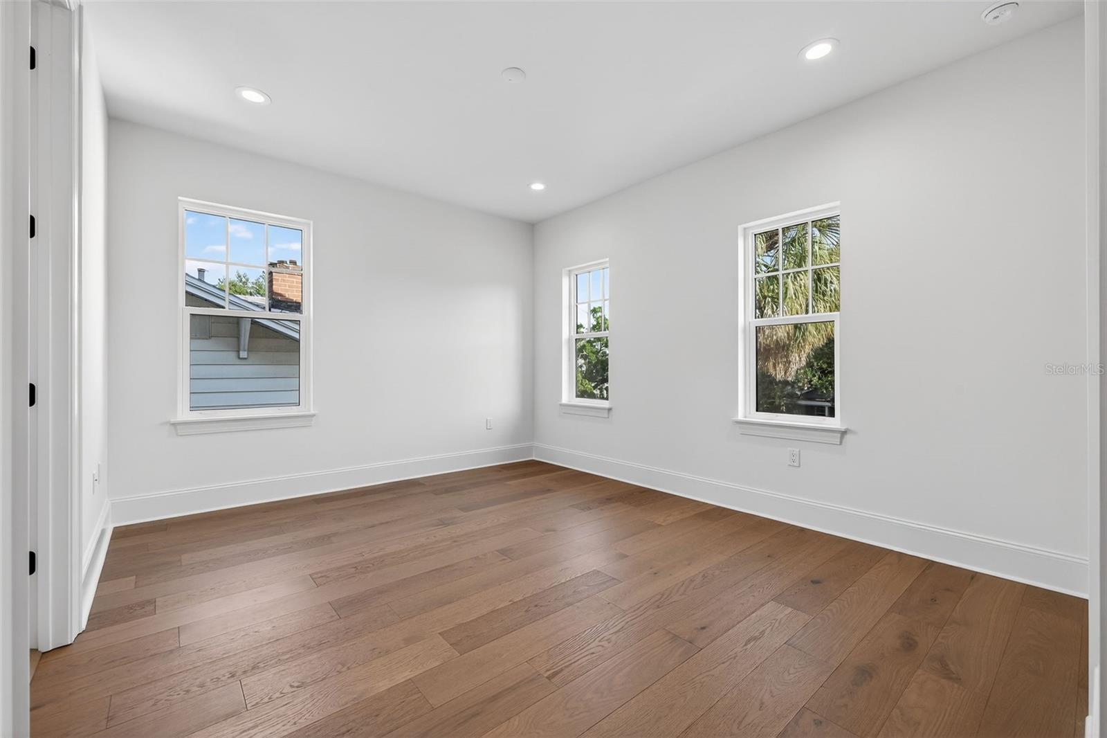 OLD KENTUCKY - Residential