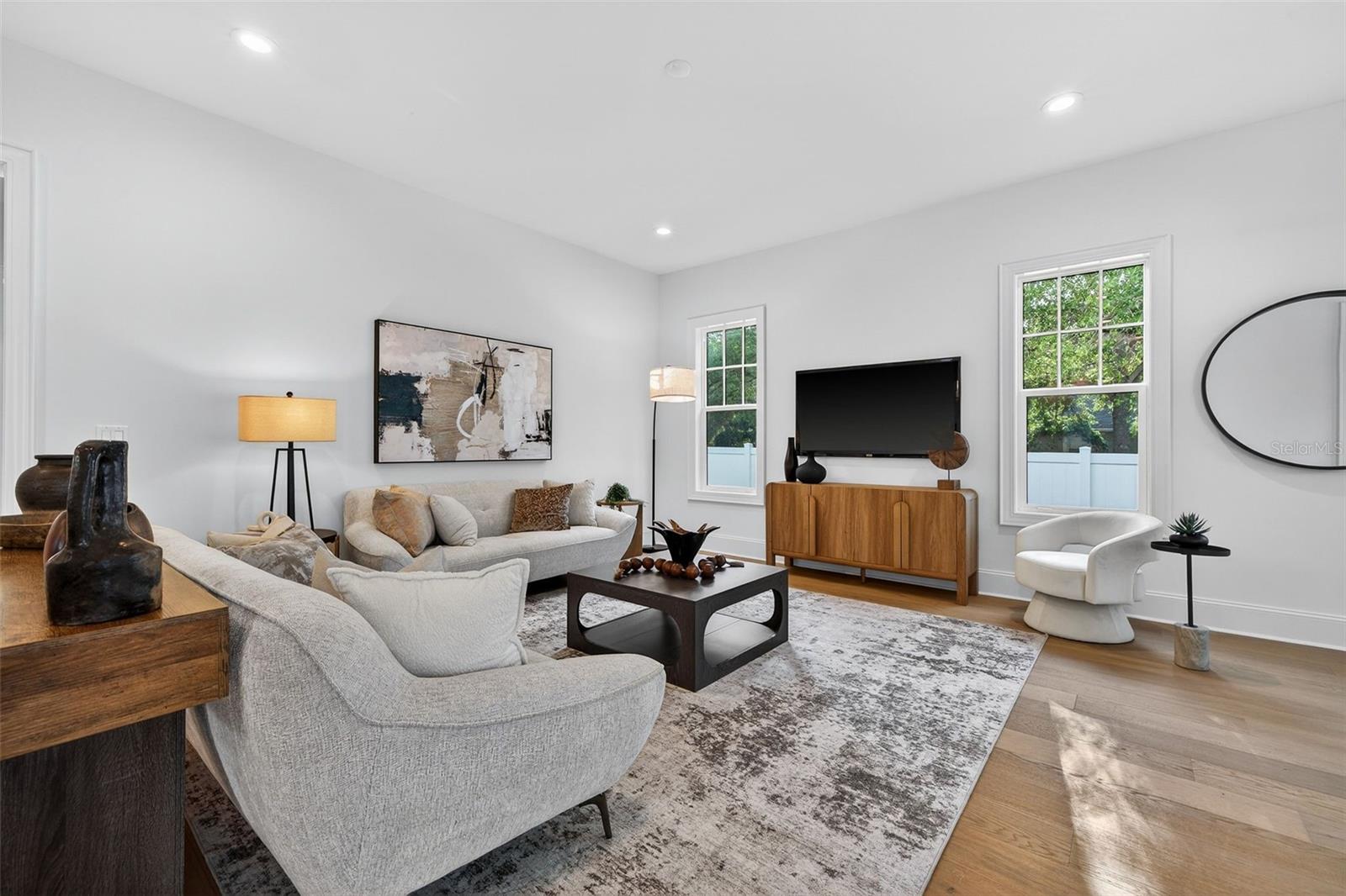 OLD KENTUCKY - Residential