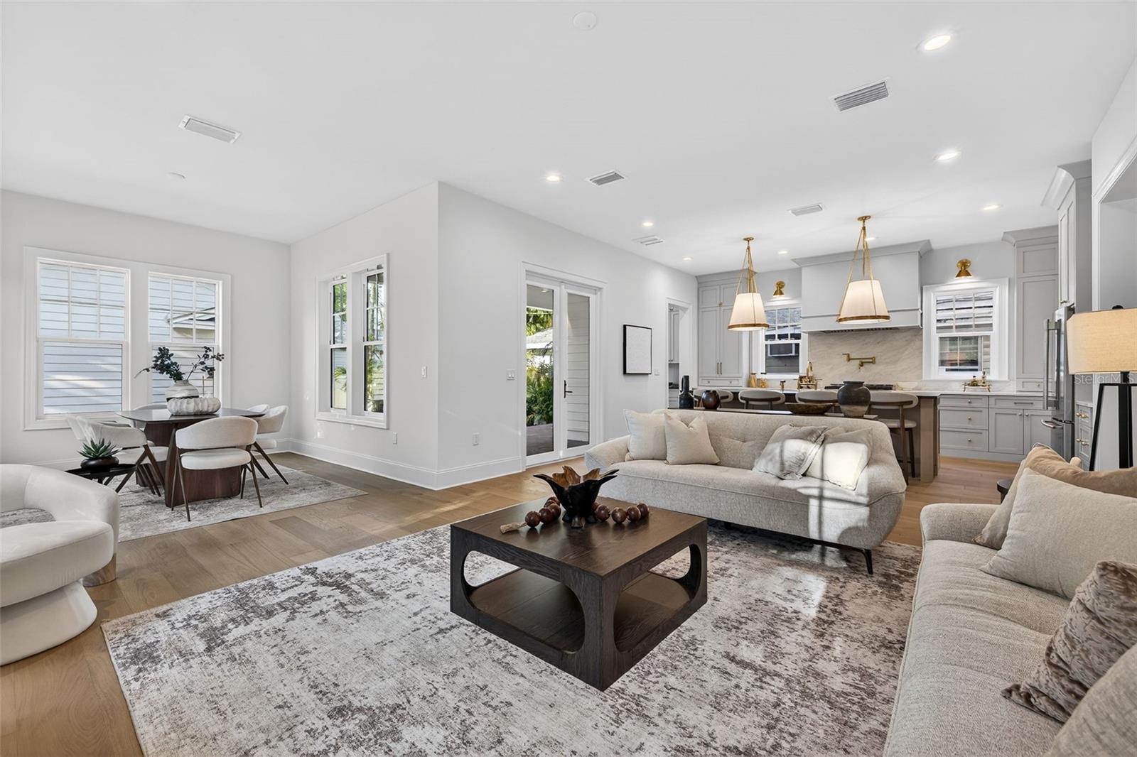 OLD KENTUCKY - Residential