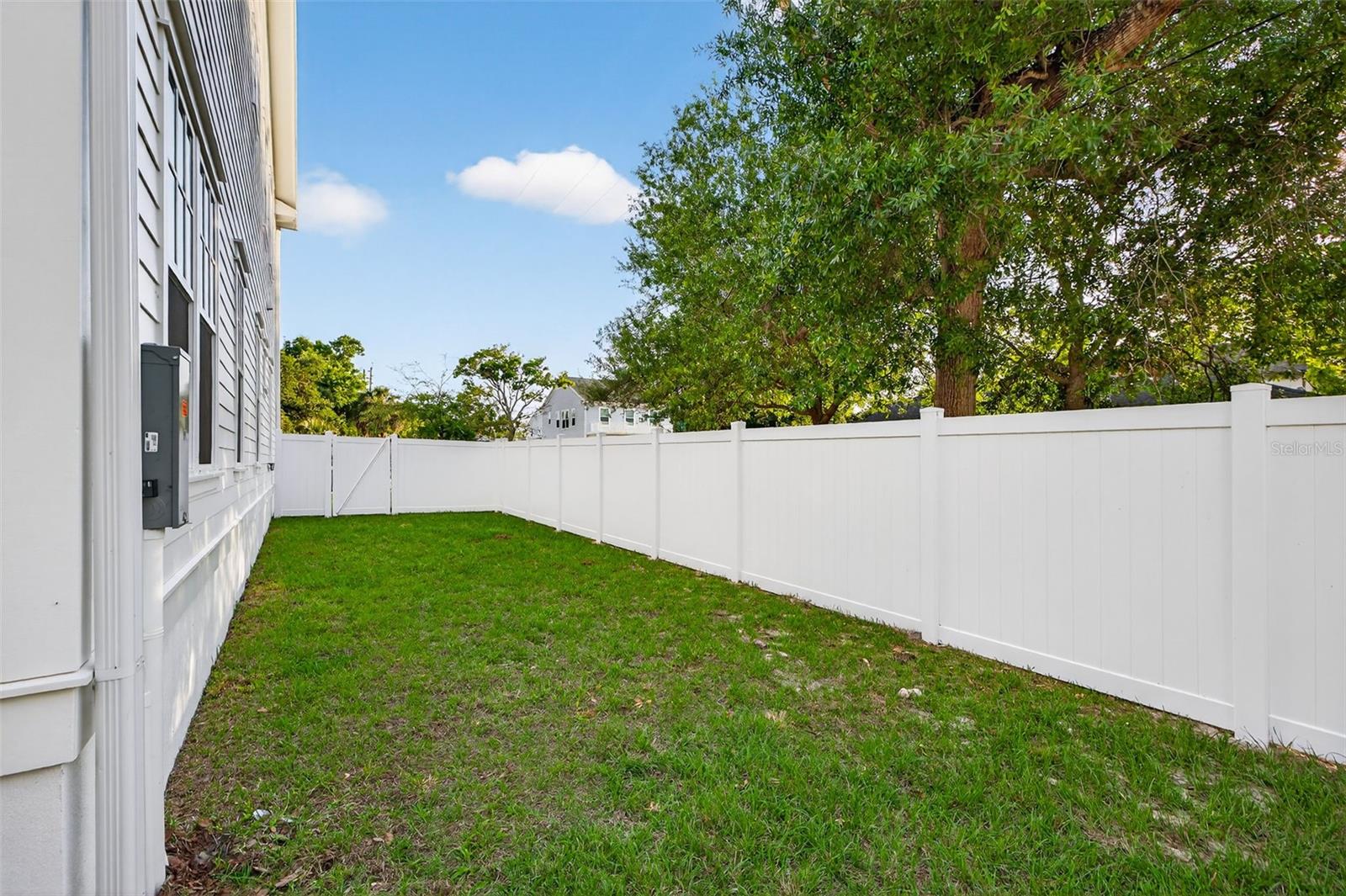 OLD KENTUCKY - Residential