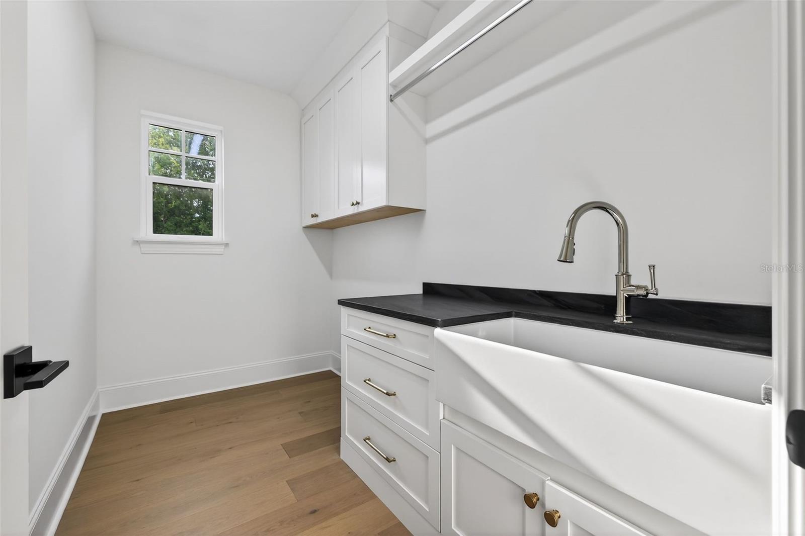 OLD KENTUCKY - Residential