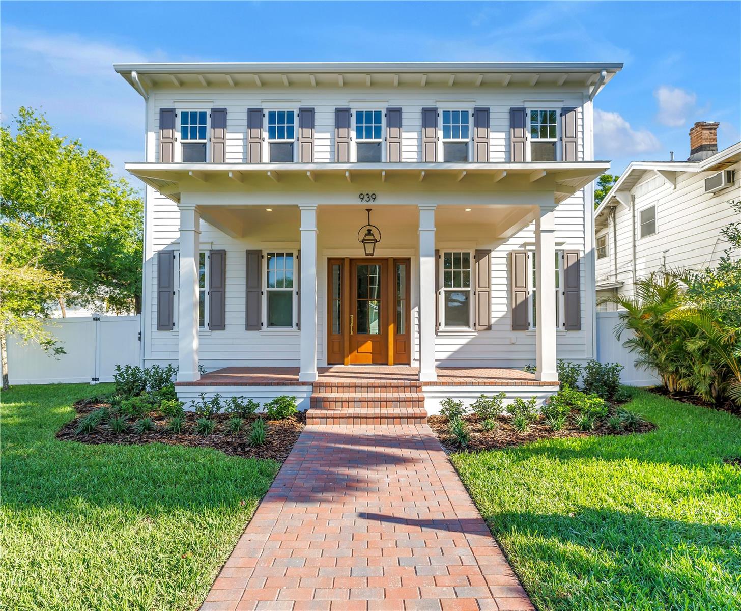 OLD KENTUCKY - Residential