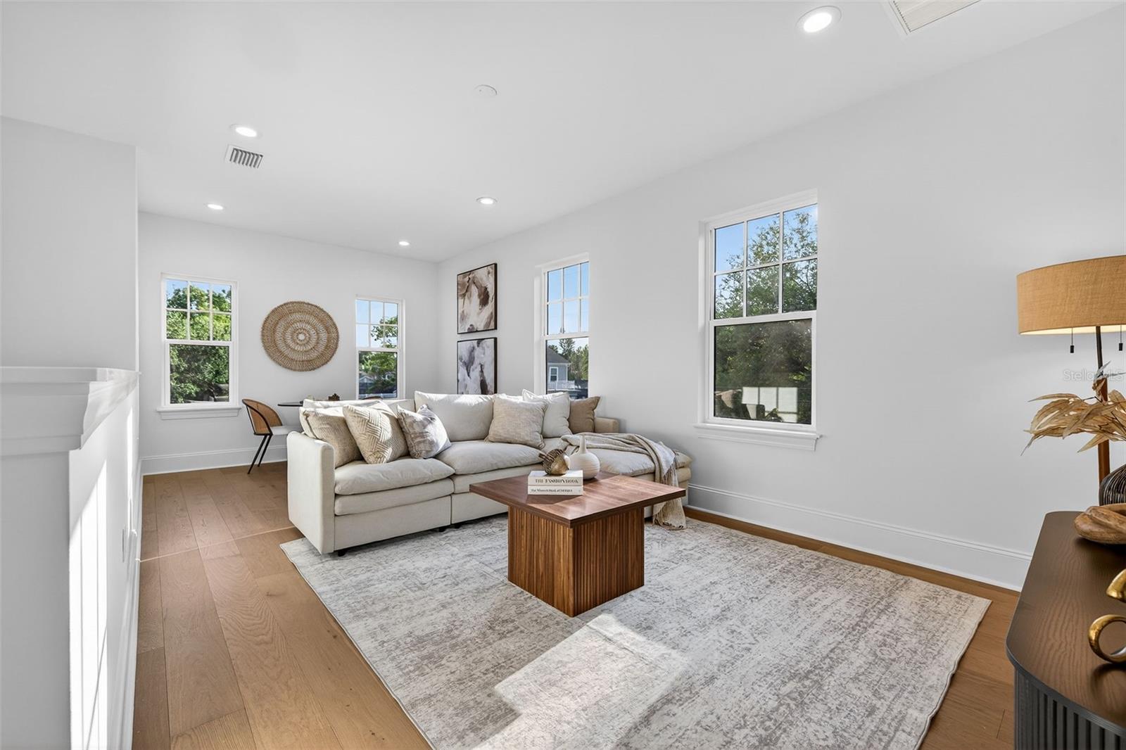 OLD KENTUCKY - Residential