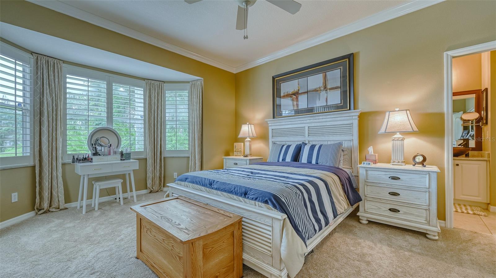 HERITAGE OAKS GOLF & COUNTRY CLUB - Residential