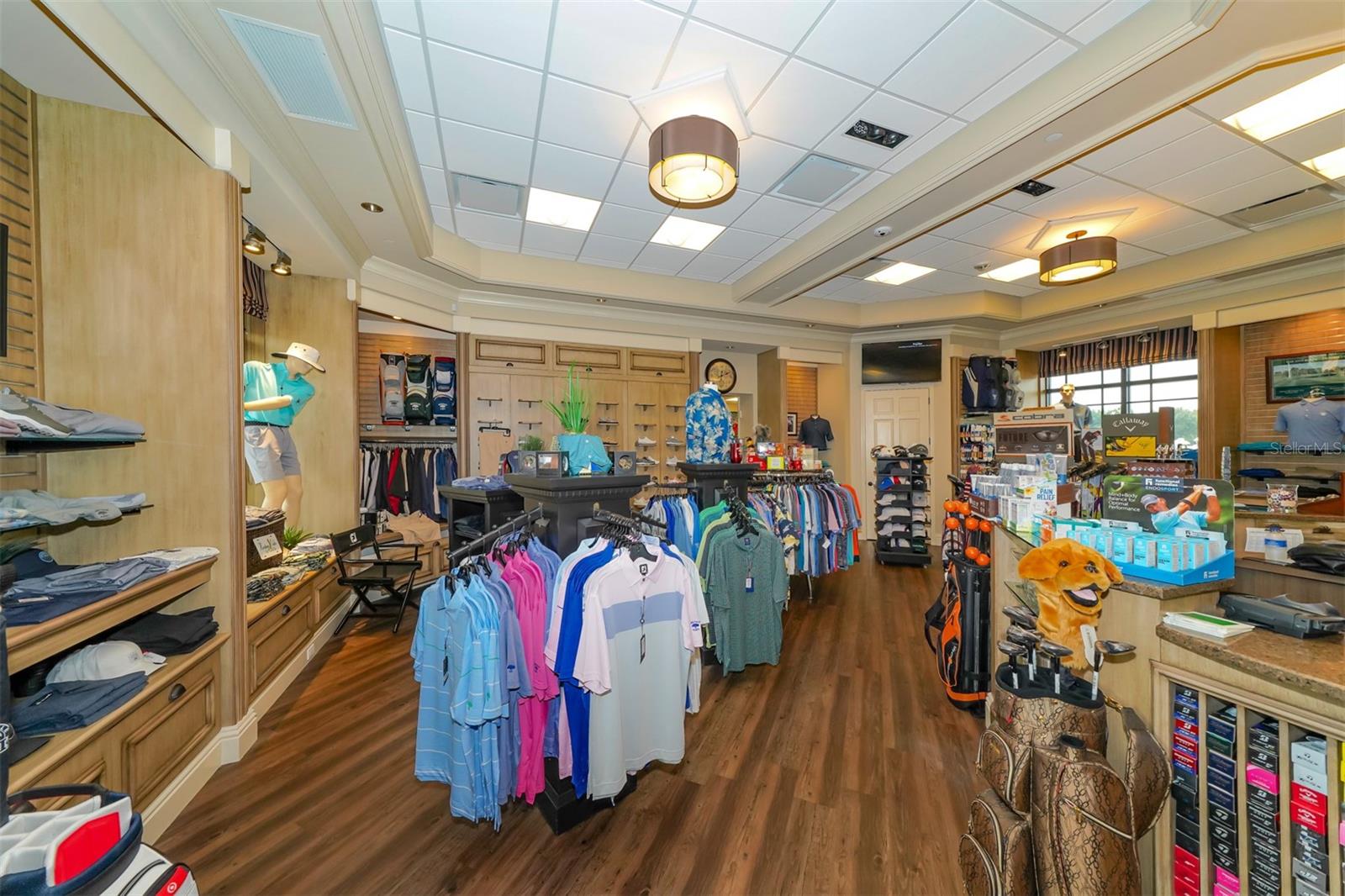 HERITAGE OAKS GOLF & COUNTRY CLUB - Residential