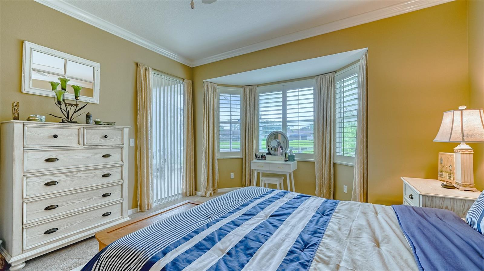 HERITAGE OAKS GOLF & COUNTRY CLUB - Residential