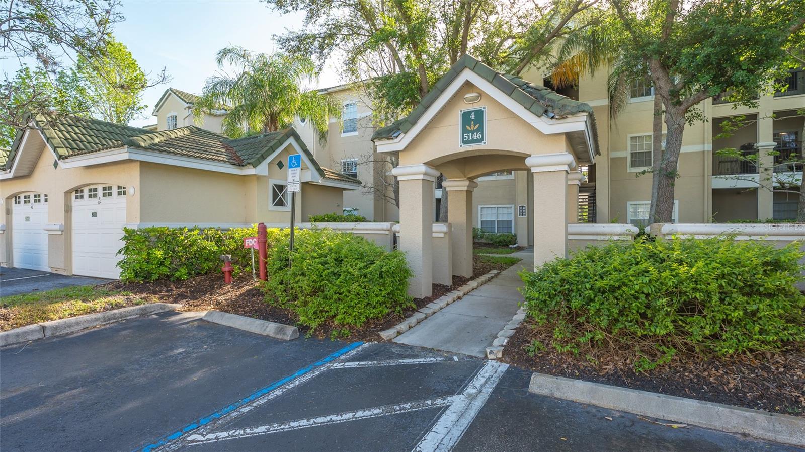 5146 NORTHRIDGE ROAD 301