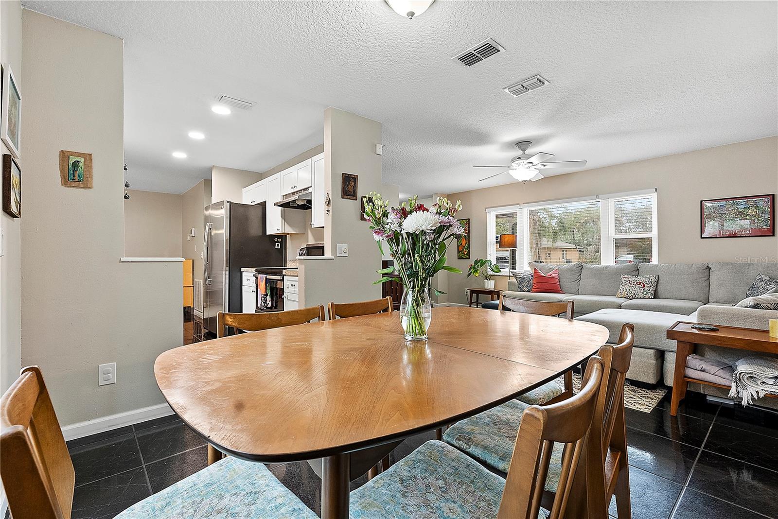 GROVEVIEW VILLAGE 1ST ADD REP - Residential