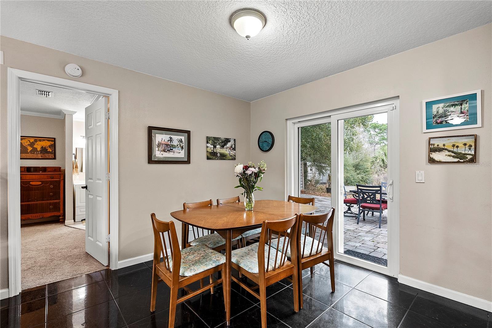 GROVEVIEW VILLAGE 1ST ADD REP - Residential