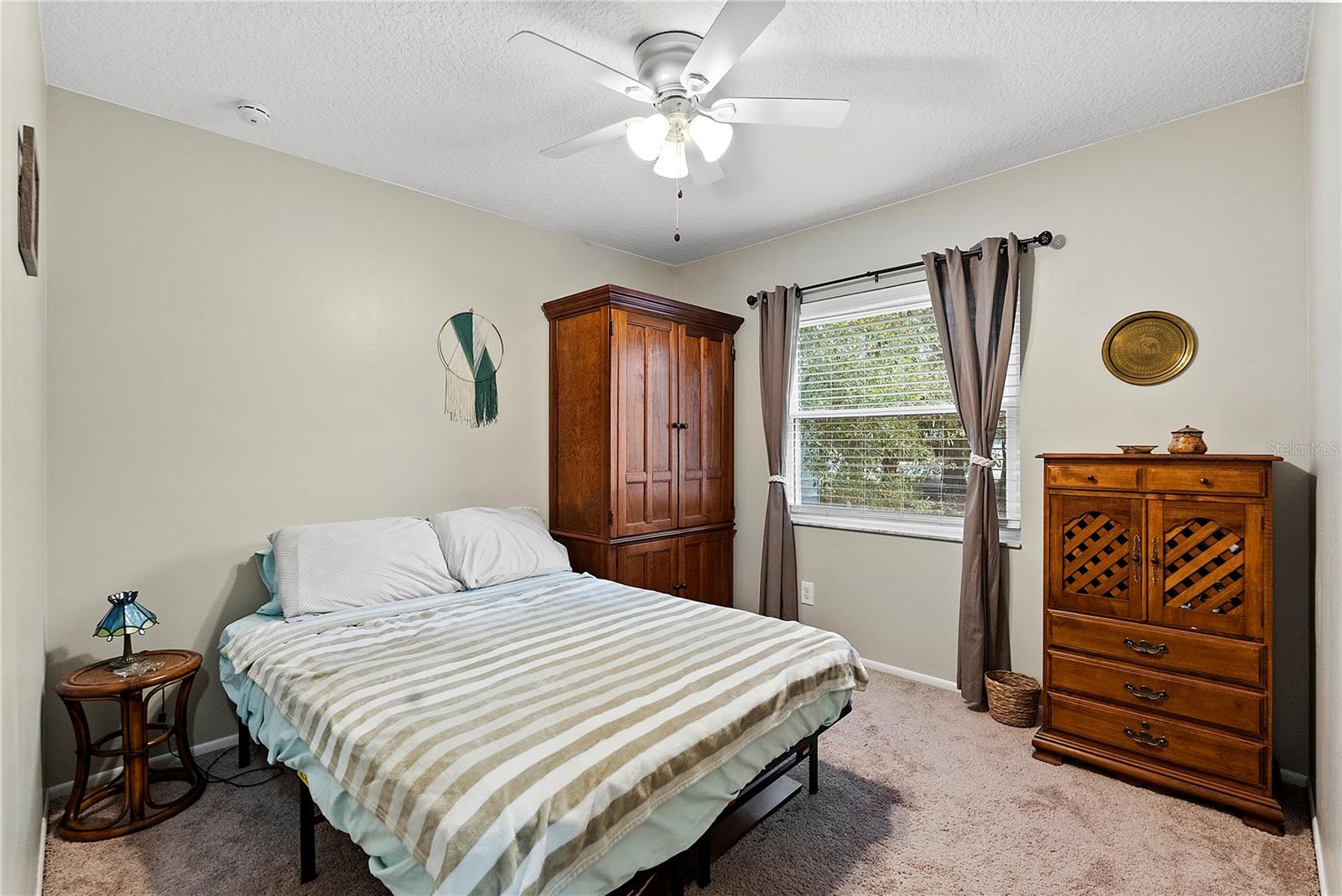 GROVEVIEW VILLAGE 1ST ADD REP - Residential