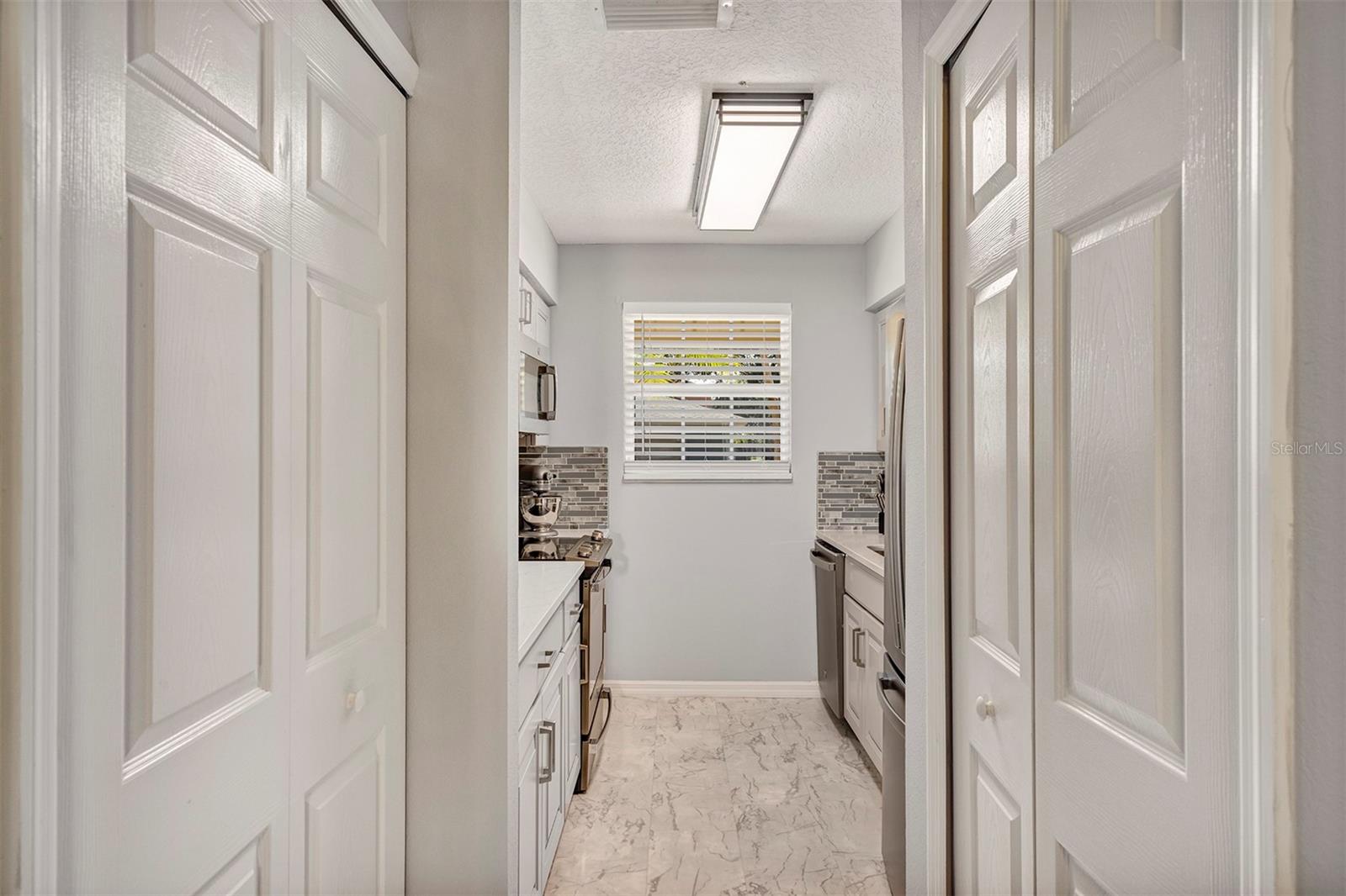 4876 TANGERINE AVENUE 4876