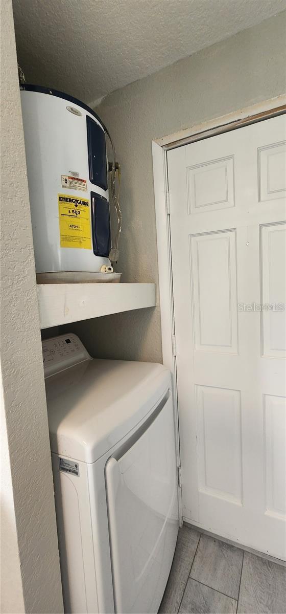 WOODS 2ND ADD - Residential Lease