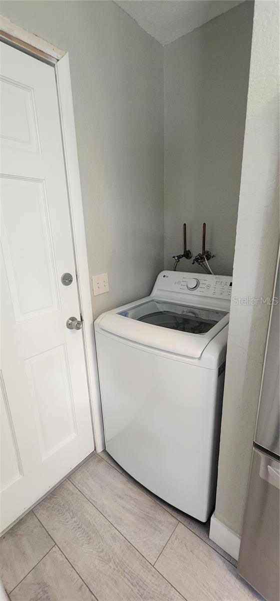 WOODS 2ND ADD - Residential Lease