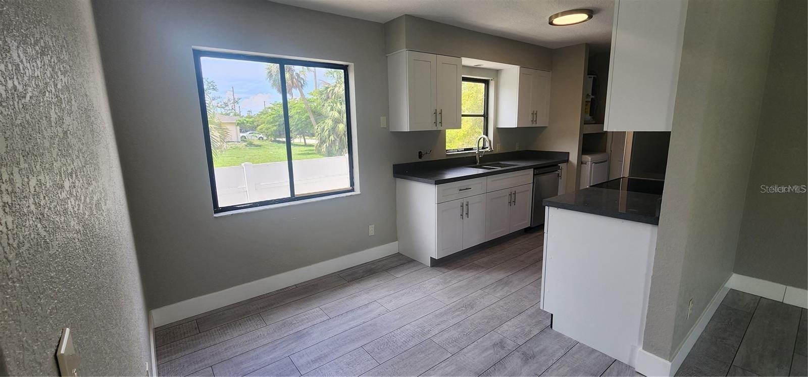 WOODS 2ND ADD - Residential Lease