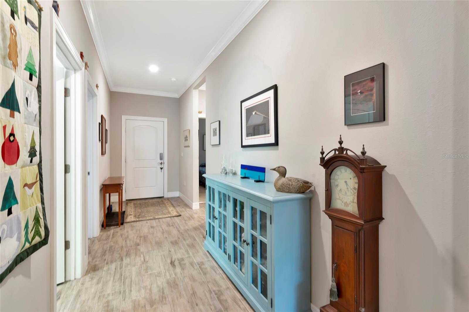 Casas a venda 2 - Jen Dantas 6907 COSTA BELLA DRIVE