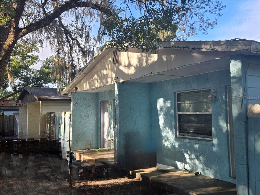 Prime Investment Opportunity: Fully Occupied Duplex in the Heart of Tampa.  Centrally and conveniently located near shopping, USF transportation hubs and restaurants. Great investment opportunity or live in one unit and rent the other.