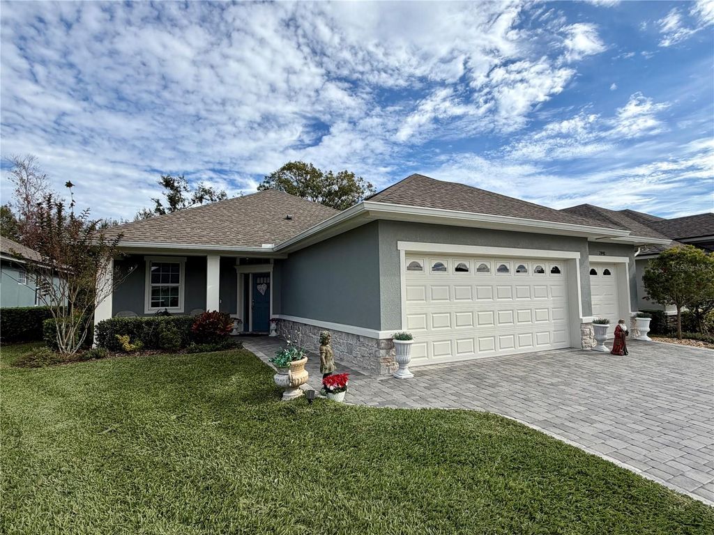 Photo of 7991 Lake James Boulevard, Lakeland, FL 33810 (MLS # L4958247)