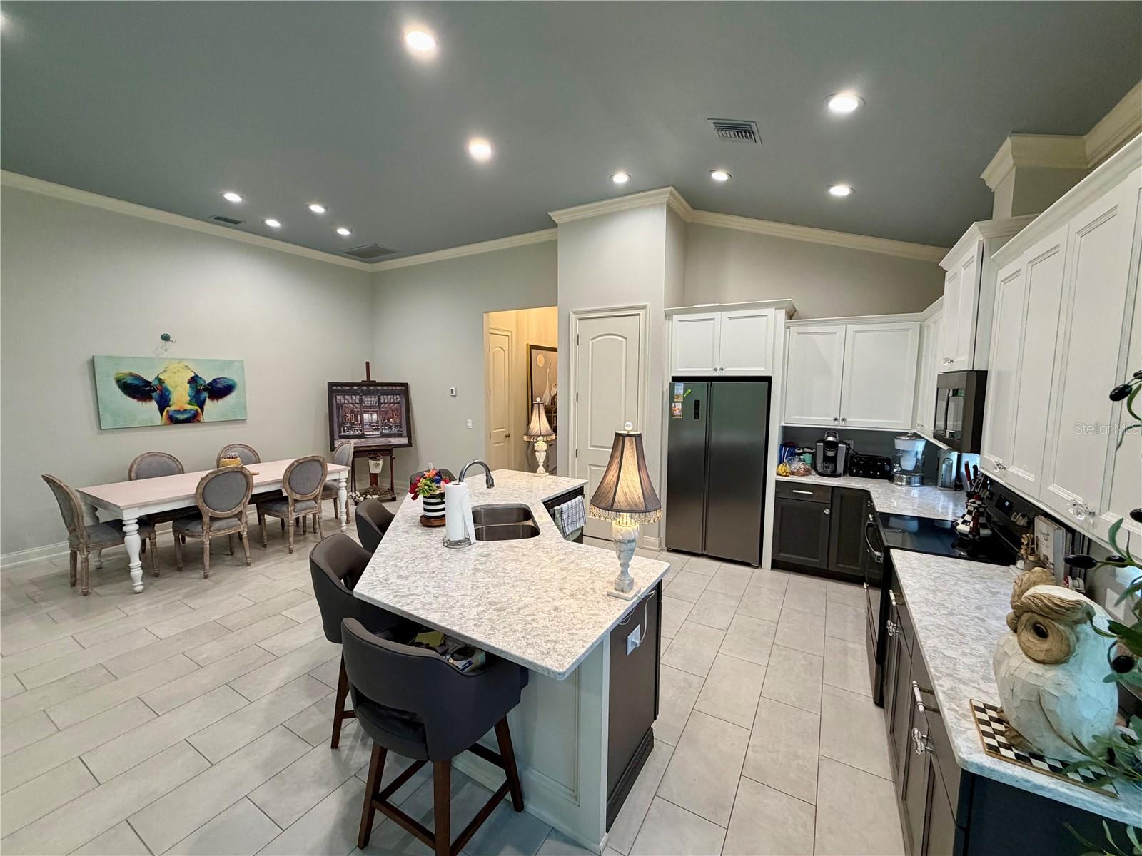 LAKE JAMES PH 4 - Residential