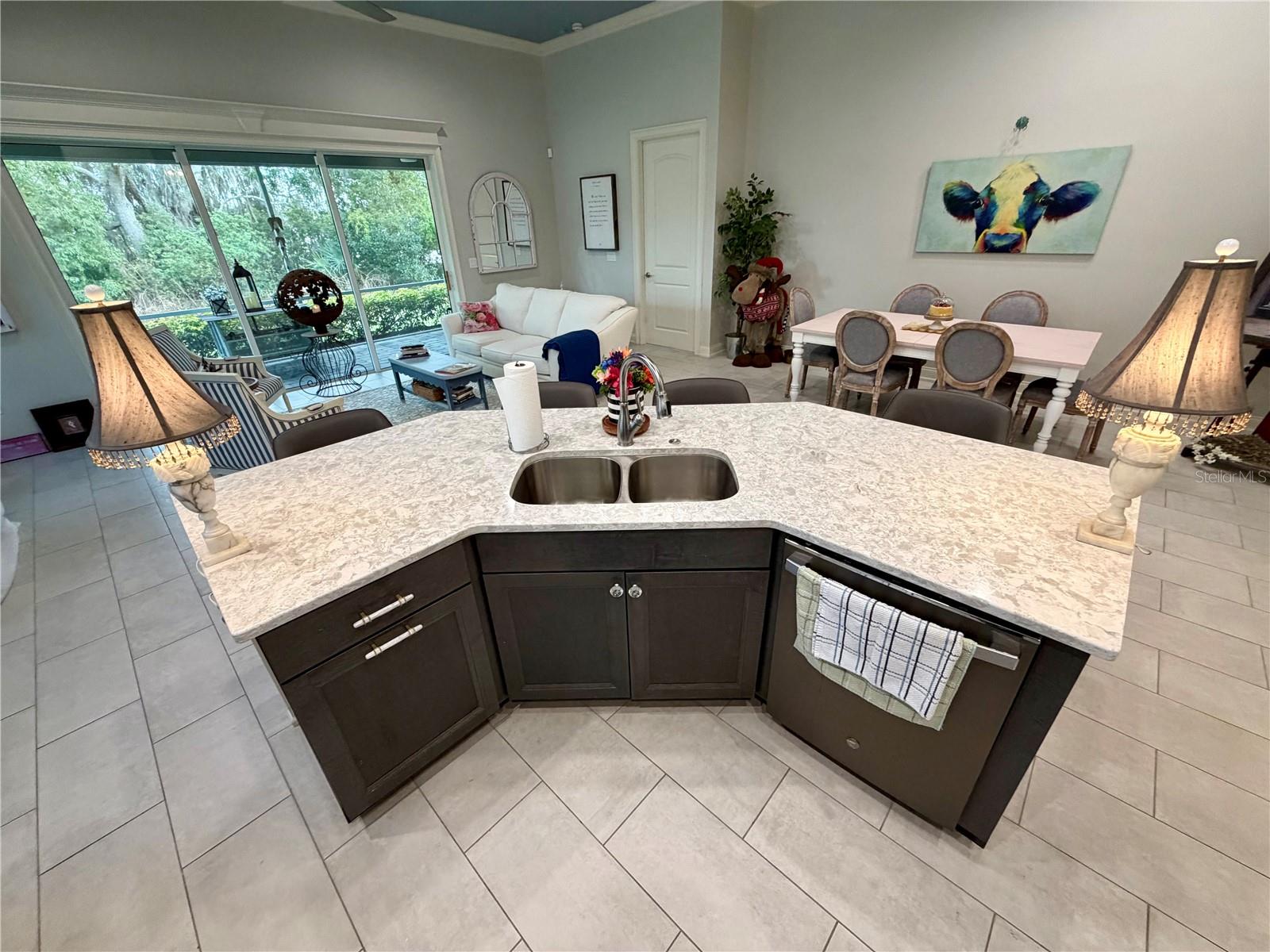 LAKE JAMES PH 4 - Residential