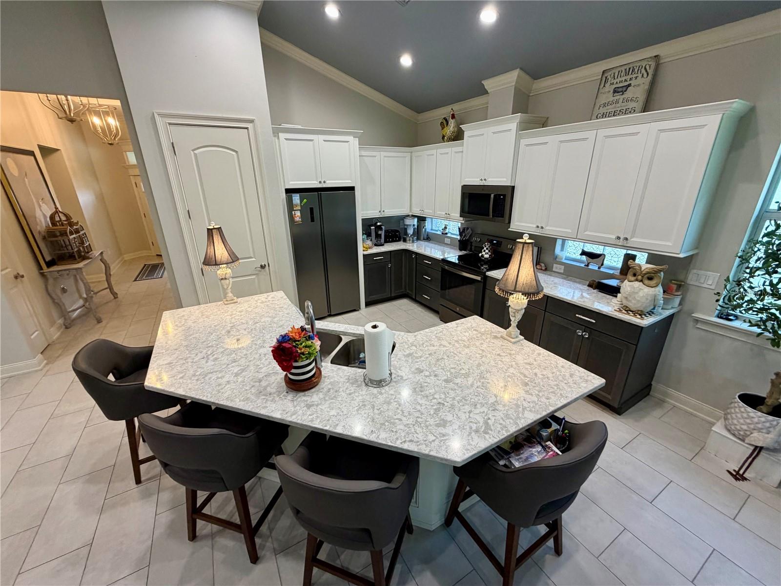 LAKE JAMES PH 4 - Residential