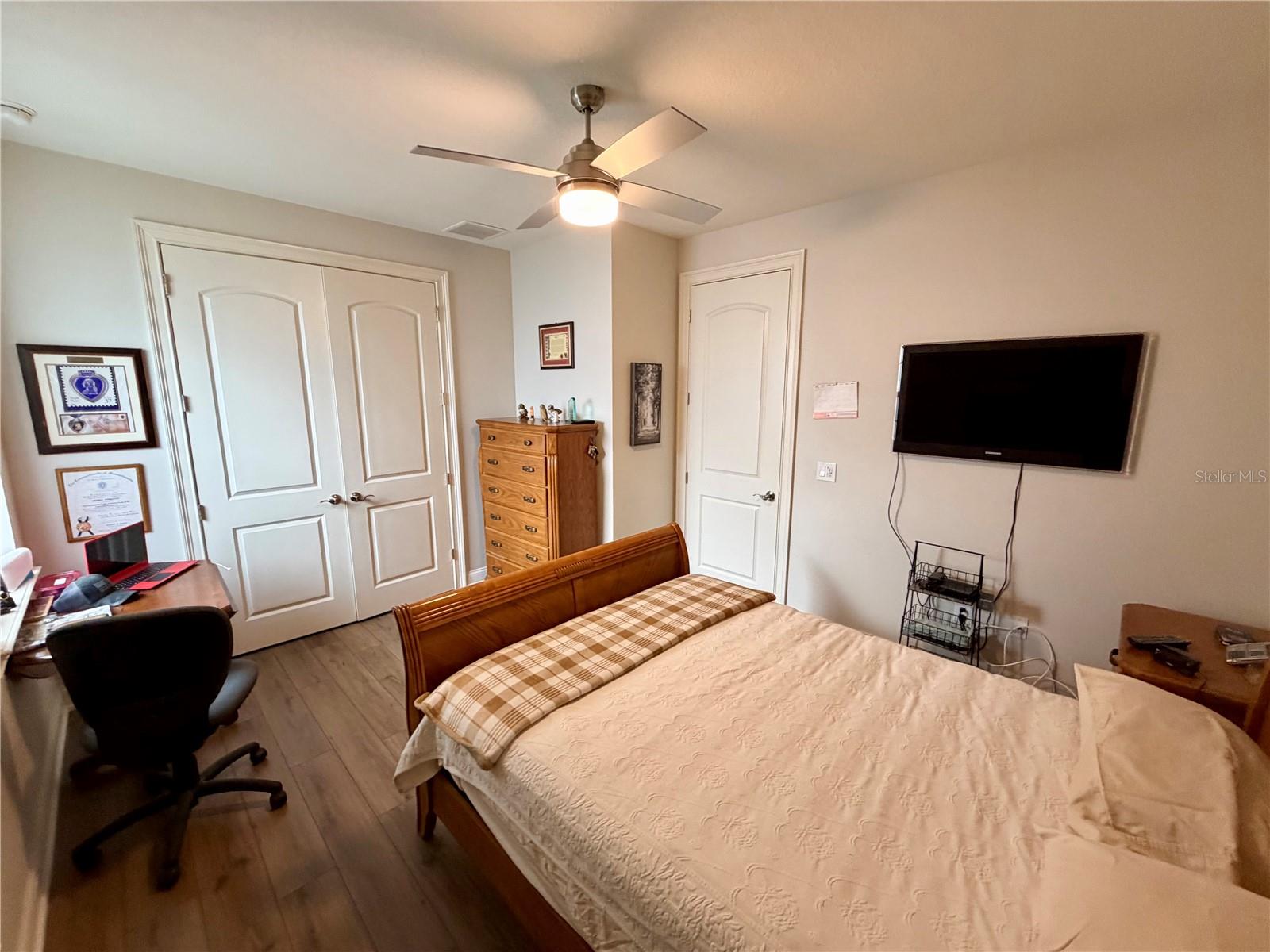 LAKE JAMES PH 4 - Residential