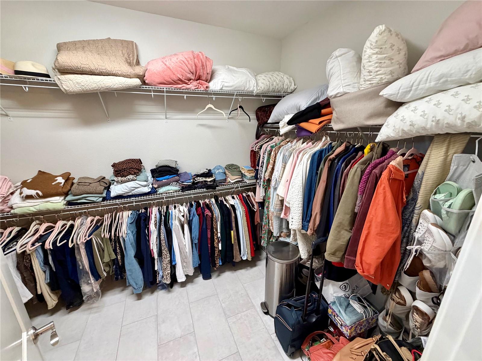 LAKE JAMES PH 4 - Residential