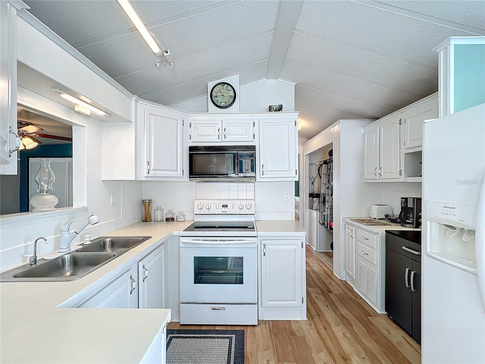 SUGAR CREEK COUNTRY CLUB CO-OP - Residential