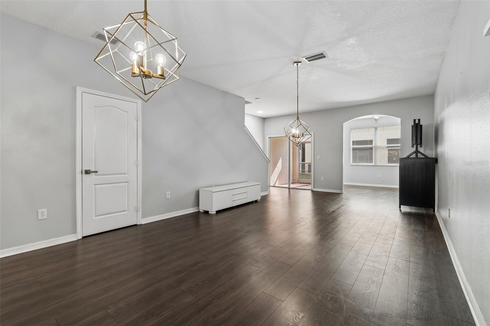 WILLIAMS CROSSING - Residential Lease