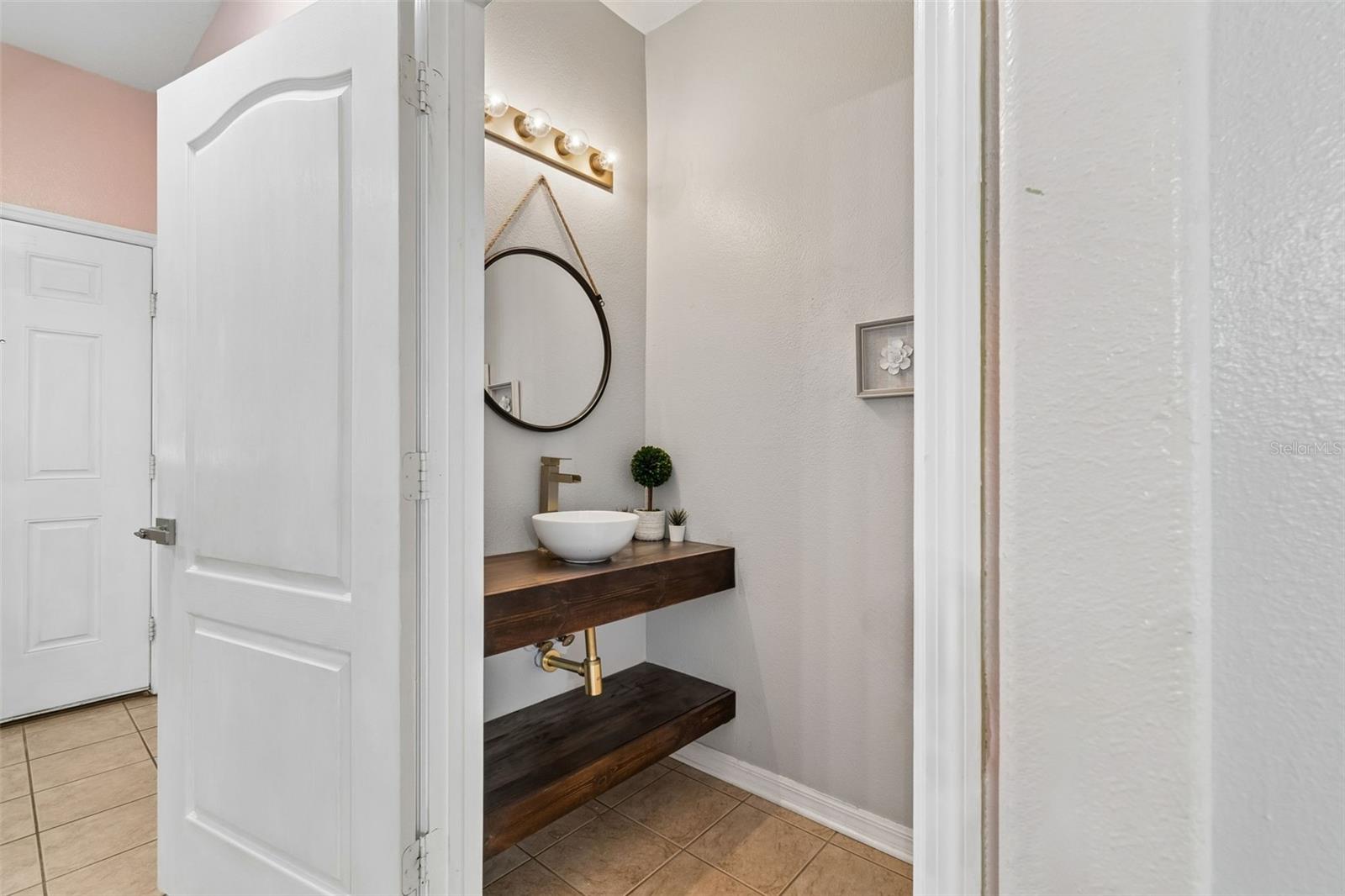 WILLIAMS CROSSING - Residential Lease