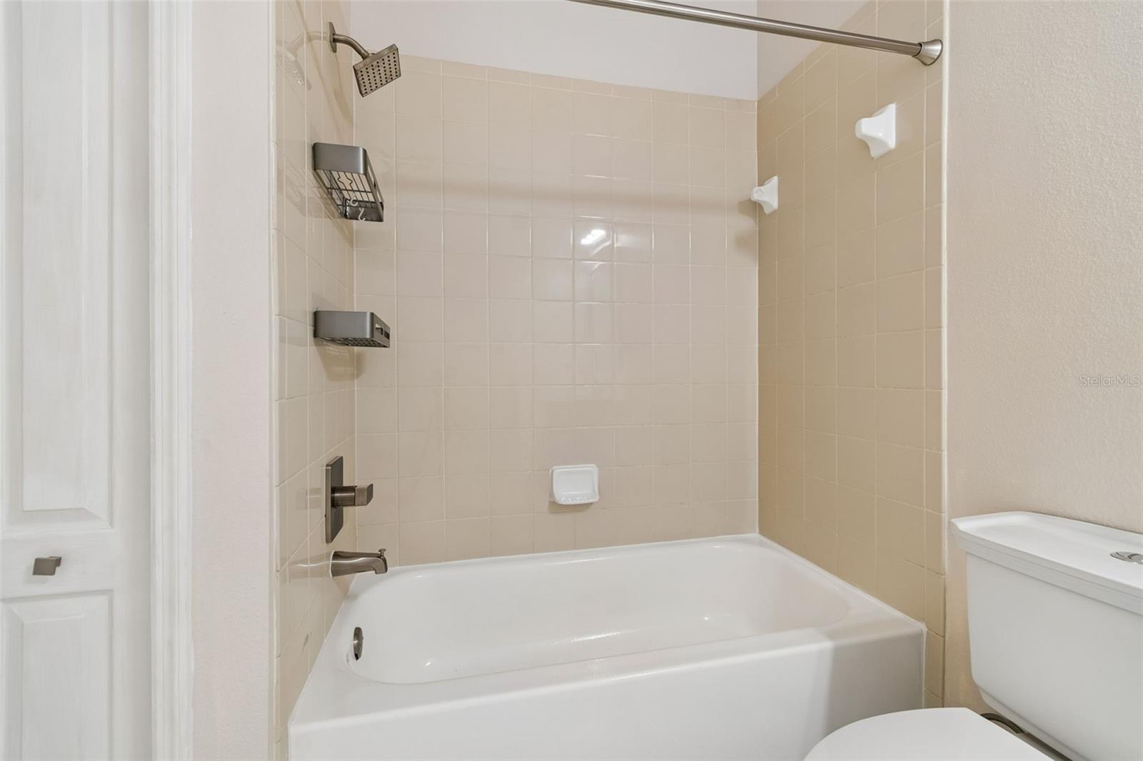 WILLIAMS CROSSING - Residential Lease