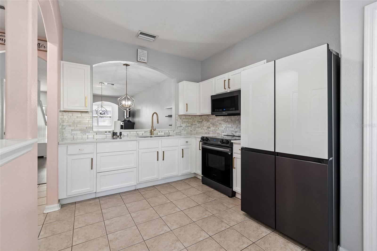 WILLIAMS CROSSING - Residential Lease